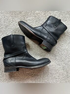 Frye Lindsay Plate Short Boots Women’s 6.5 B Biker Pull On Comfort Ankle Leather